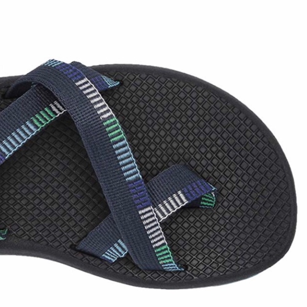 Chaco Cloud Size 7 New in Box